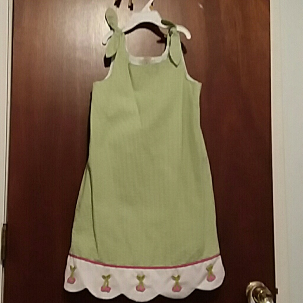 Girls dress